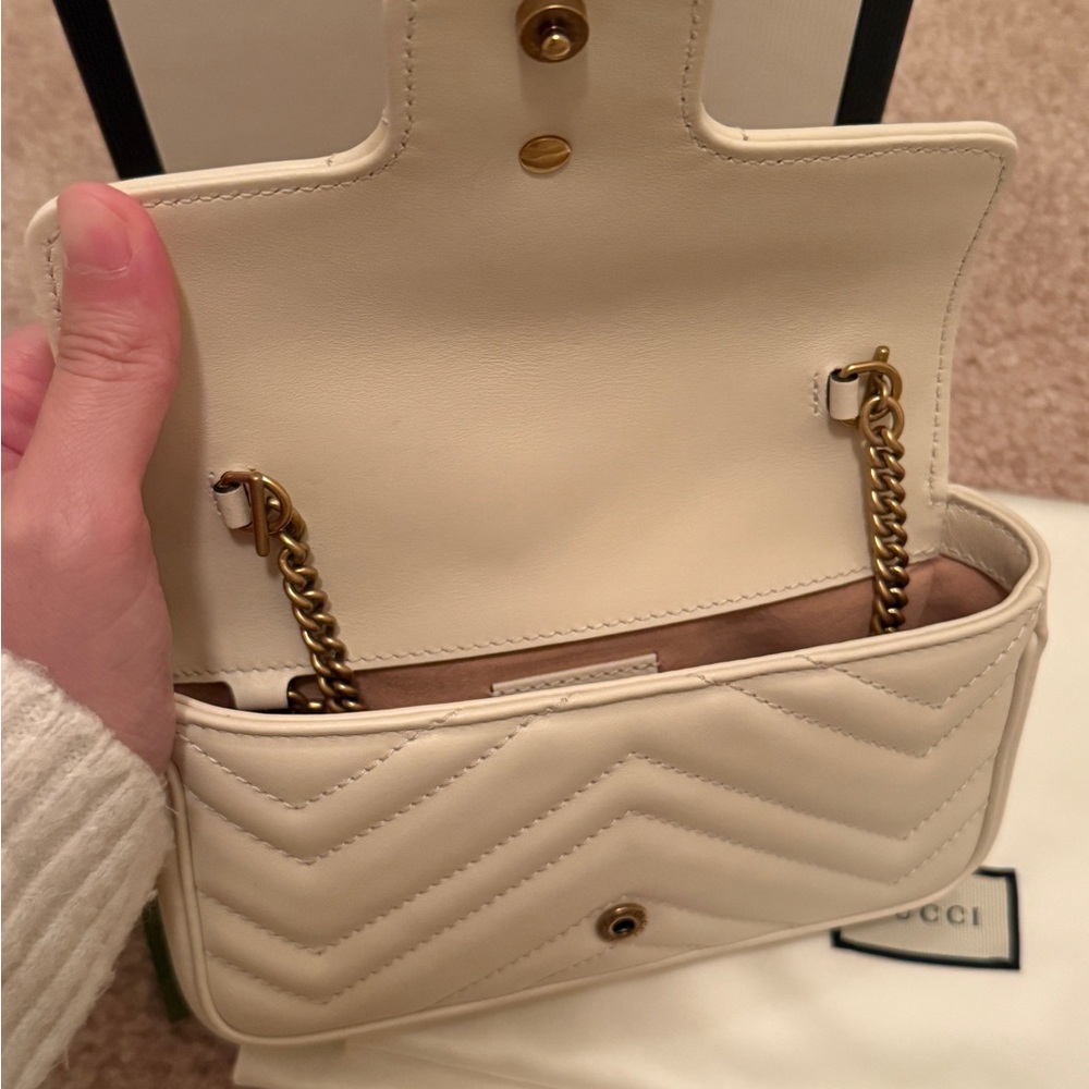 Gucci GG Marmont mini shoulder bag - Picture 4 of 9